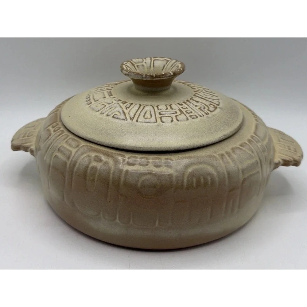 Frankoma Aztec Mayan Desert gold casserole dish # 7V. Excellent Condition